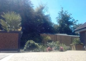 Planter-Front-Garden-7-400x284